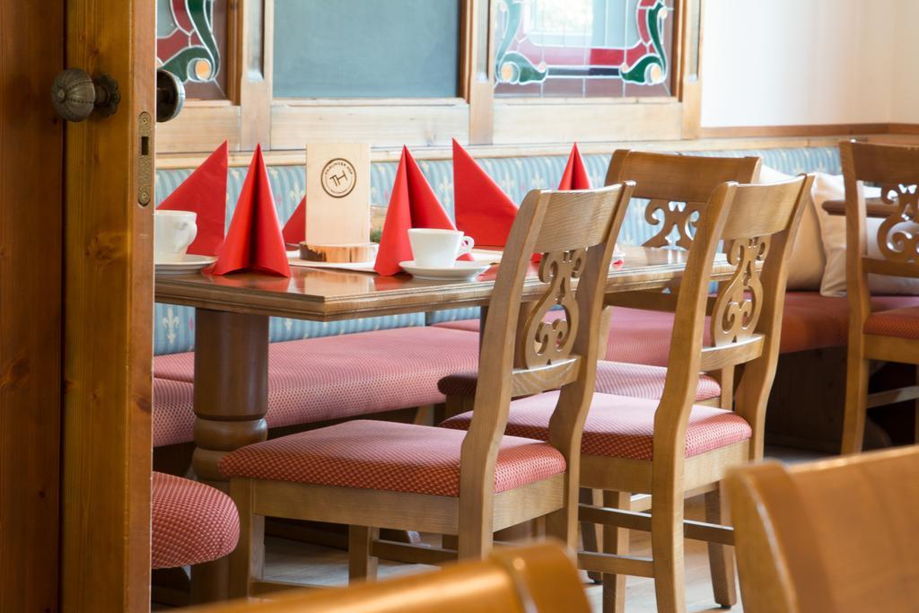 Готель Thalinger Hof Kronstorf Екстер'єр фото